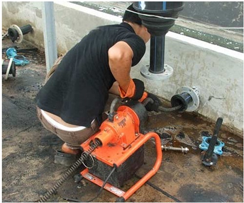 Thông Tắc Cống ở Việt Hùng Huyện Quế Võ Thông Tắc Cống ở Việt Hùng Huyện Quế Võ